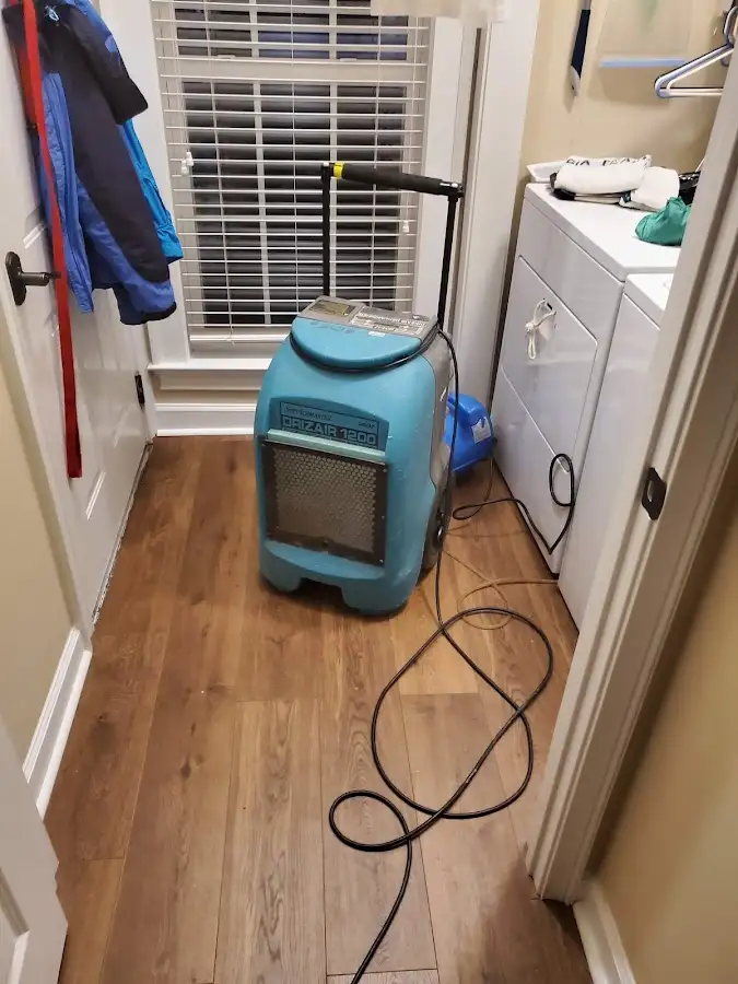 Commercial dehumidifier deployed for Flood Damage Cleanup in Spring Valley